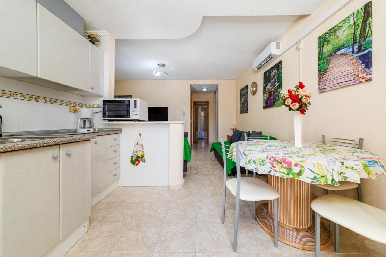 Apartment Studio Relax Torrevieja Exterior photo