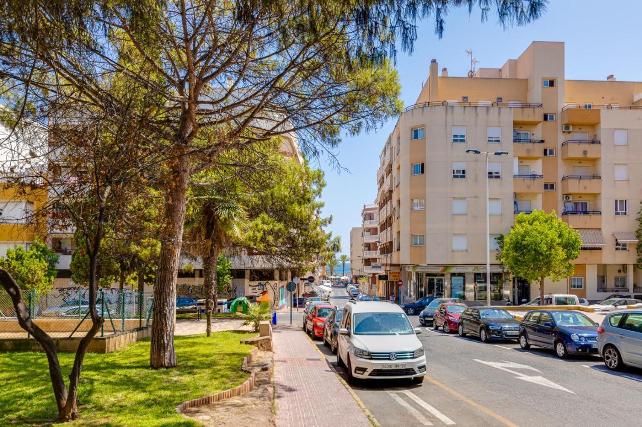 Apartment Studio Relax Torrevieja Exterior photo